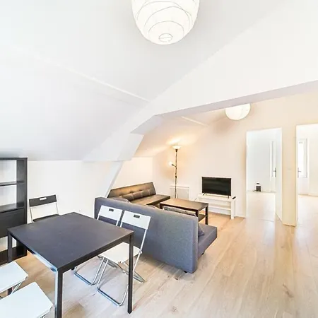 Le Pelisson 6 People Functional Gratte Ciel * Villeurbanne